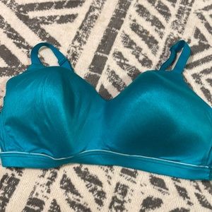 CACIQUE Lightly Lined Lounge bra 44DDD